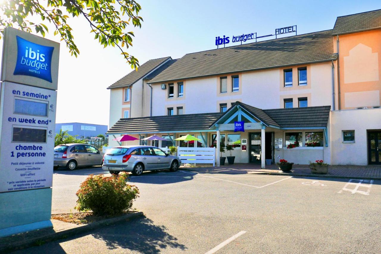 Hotel Ibis Budget Laval Bonchamp Les Laval Exterior photo